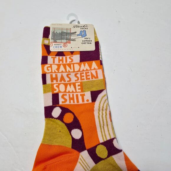 Blue Q This Grandma Has Seen Some Sh*t Socks Crew L Size Women's L 5-10 - Picture 2 of 6